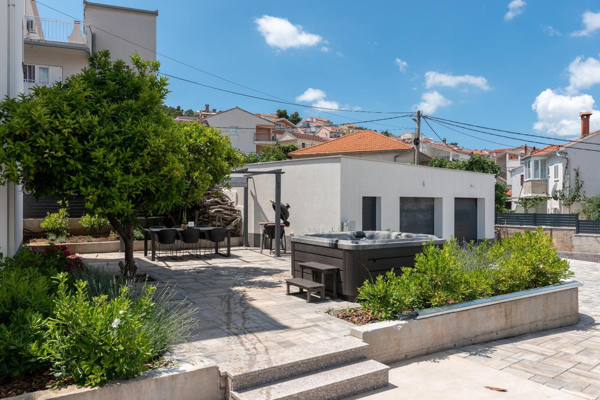 Maca Apartments & Suites Trogir Dış mekan fotoğraf